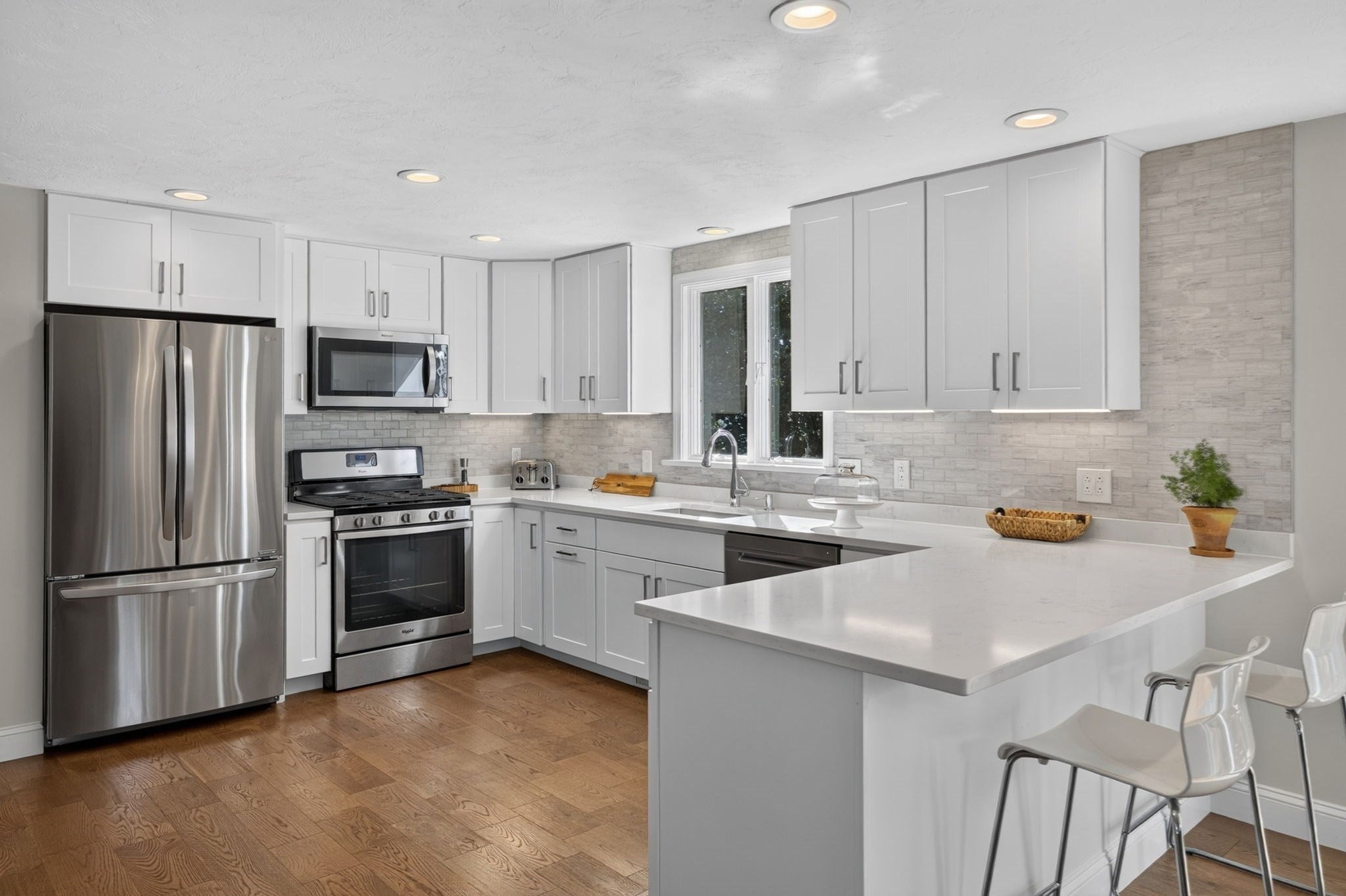 39 Antlers Shore Drive, Falmouth, MA, 39 Antlers Shore Drive, Falmouth, MA Photo #7