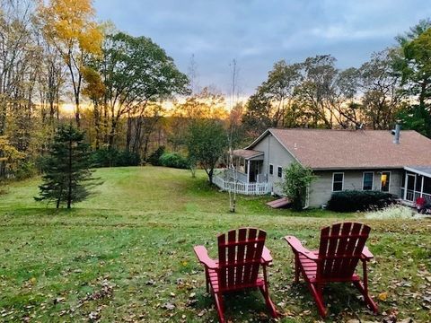 394 Killingly Ave Putnam CT 06260