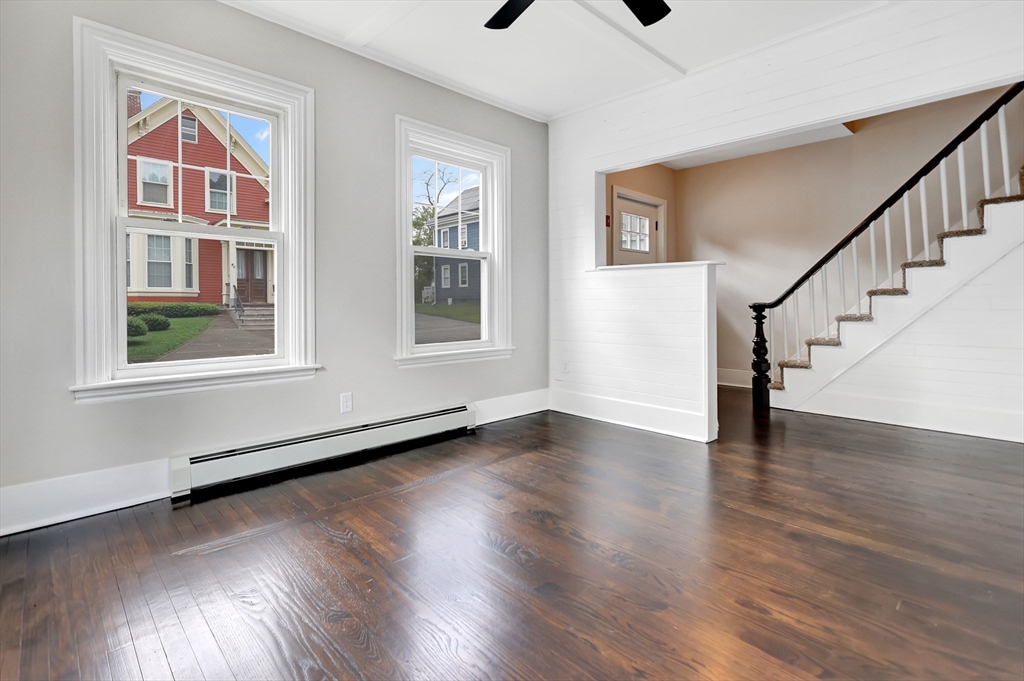 81 Middlesex St