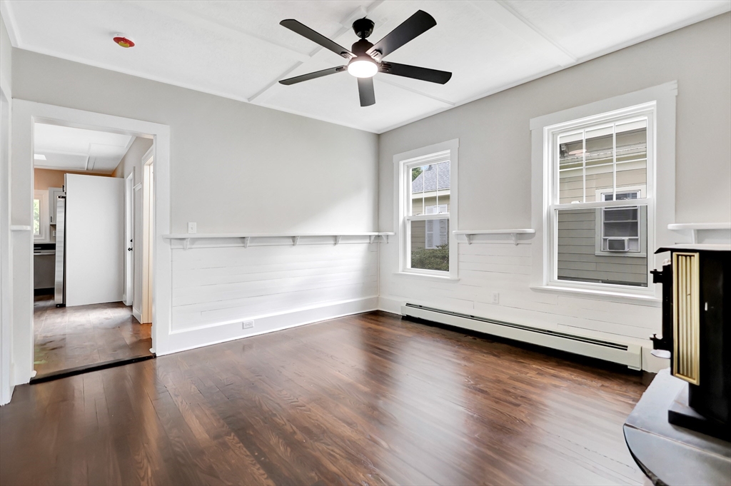 81 Middlesex St