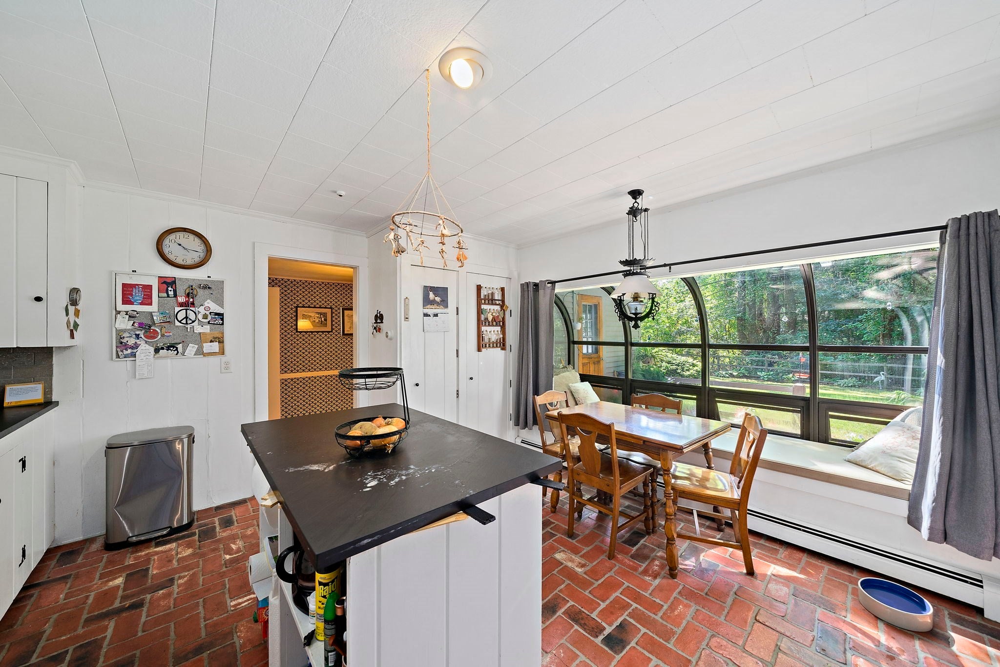 128 Whitford Cir, Marshfield, MA Photo #4