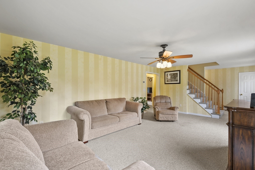 94 Jones Rd
