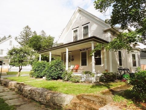 48 Maple St. 2 Holden MA 01520