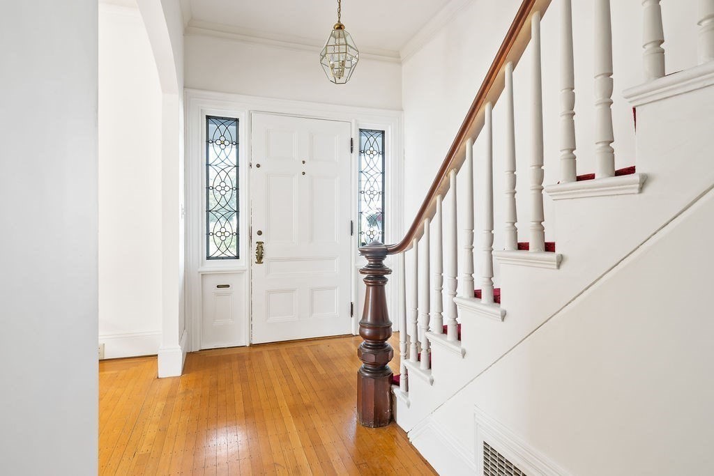154 Warren Street