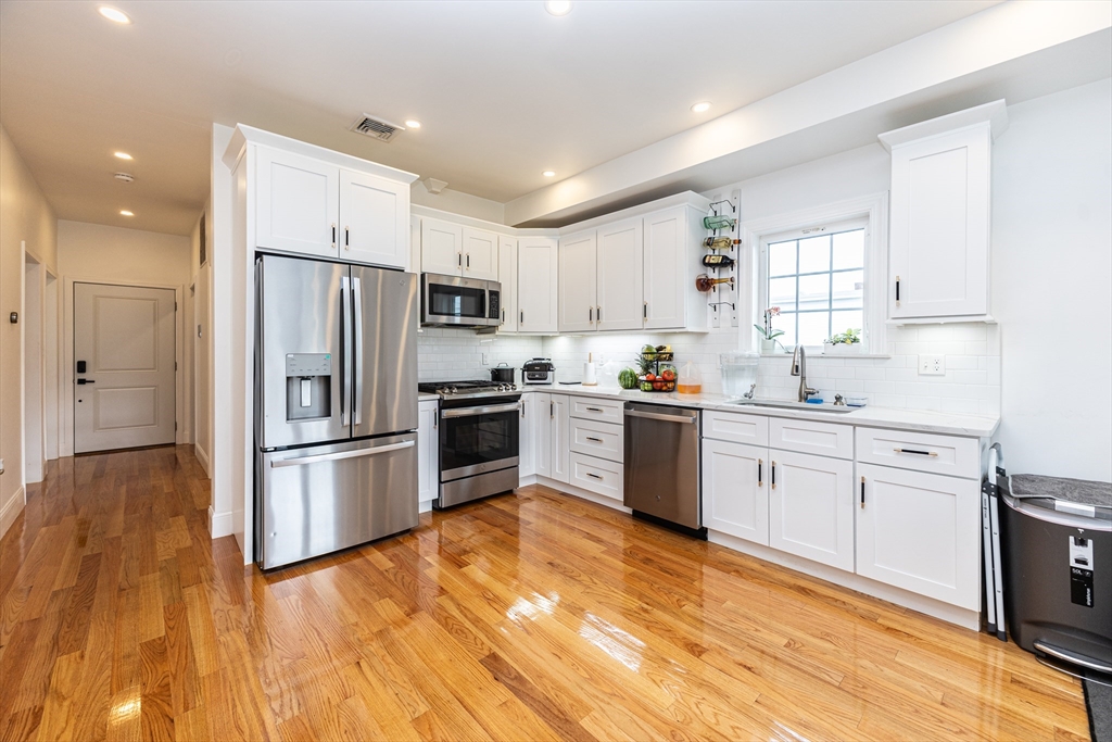 279 Shirley St 2