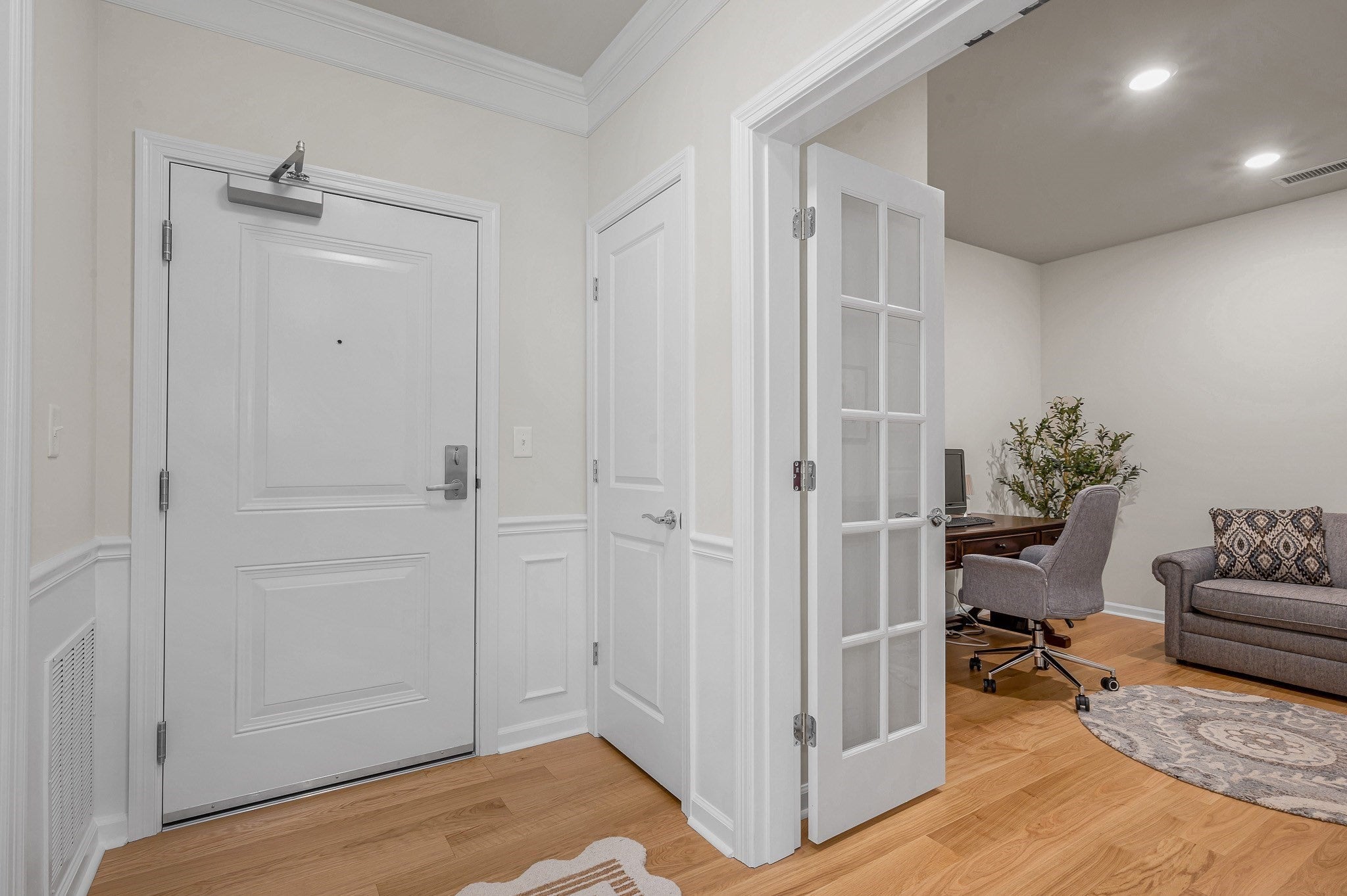 320 Martins Landing 209