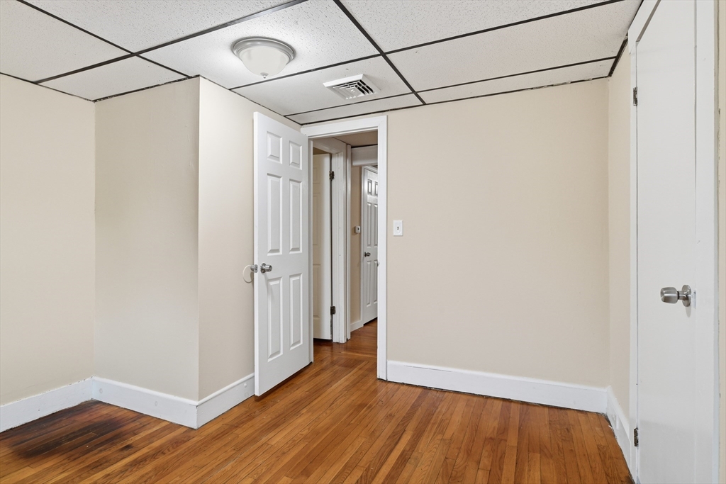 57-59 Pomona St, Springfield, MA Photo #17