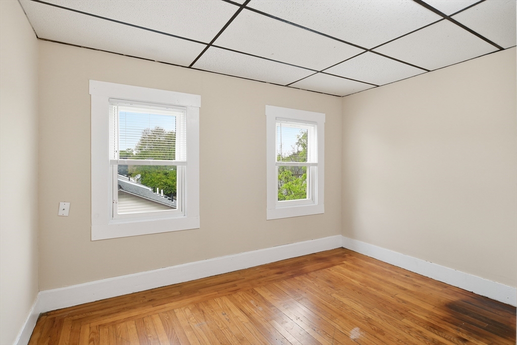 57-59 Pomona St, Springfield, MA Photo #23