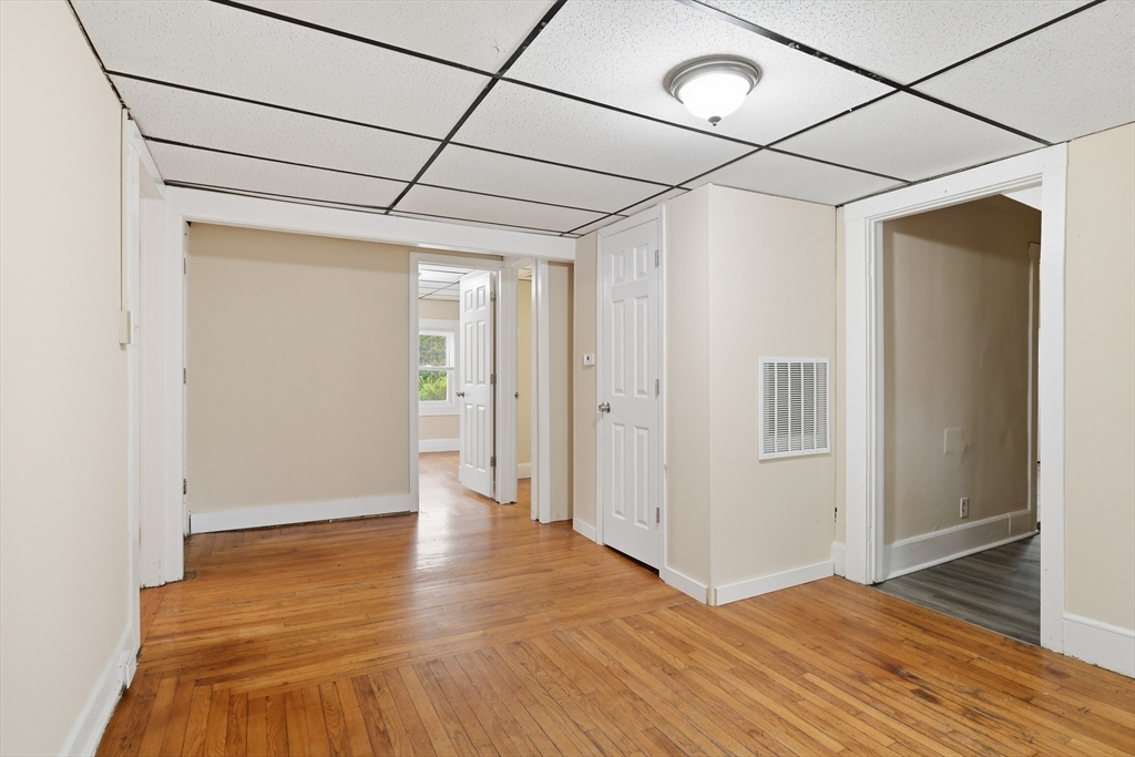 57-59 Pomona St, Springfield, MA Photo #19