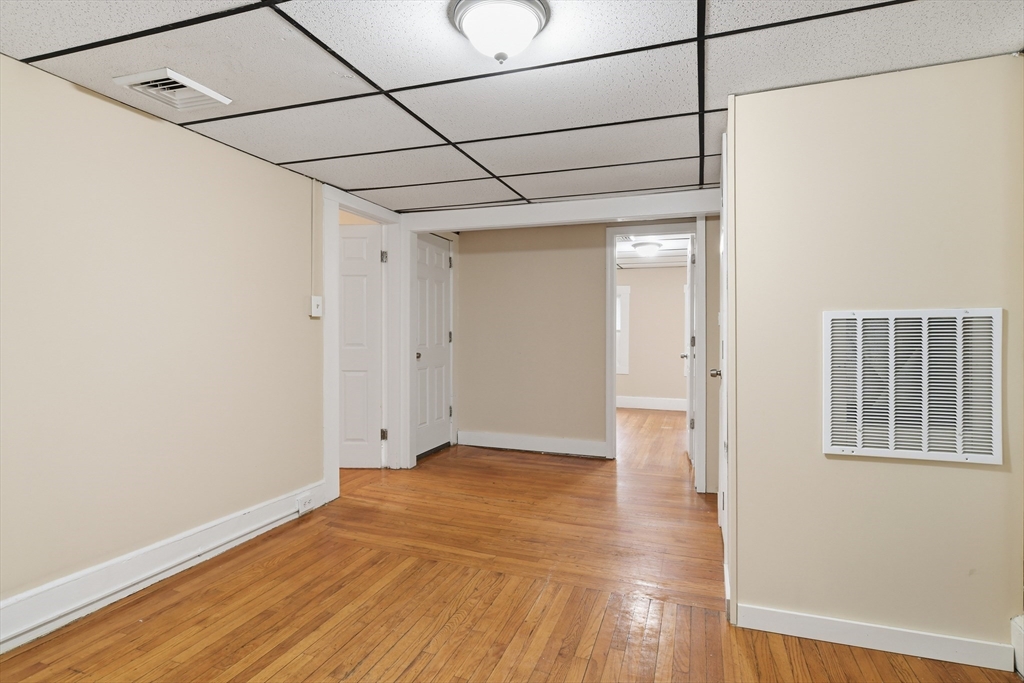 57-59 Pomona St, Springfield, MA Photo #18