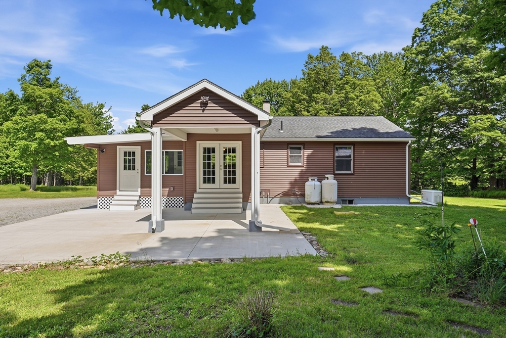 9 Alderman Rd