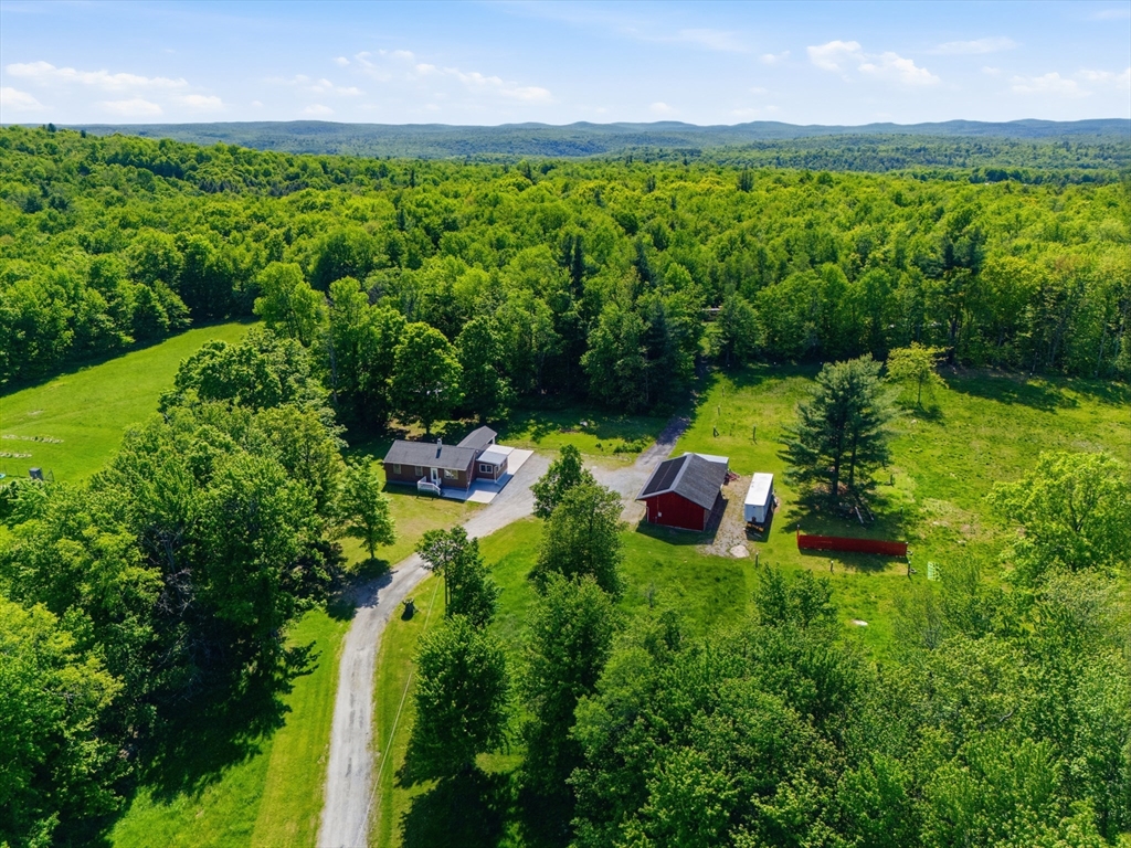 9 Alderman Rd