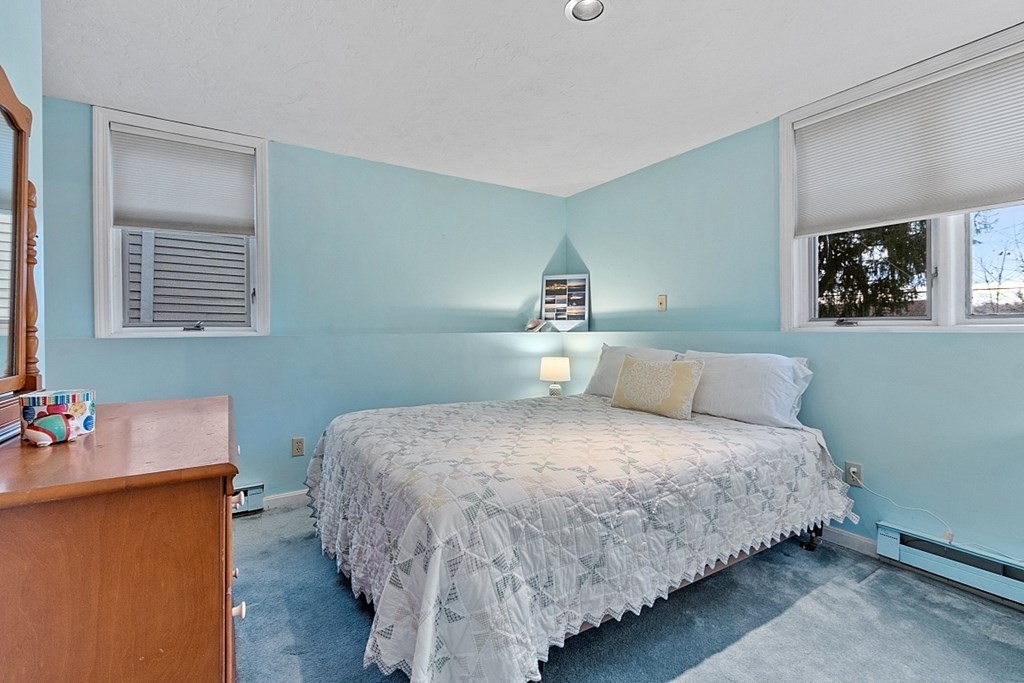31 Barnard Rd, Worcester, MA Photo #22