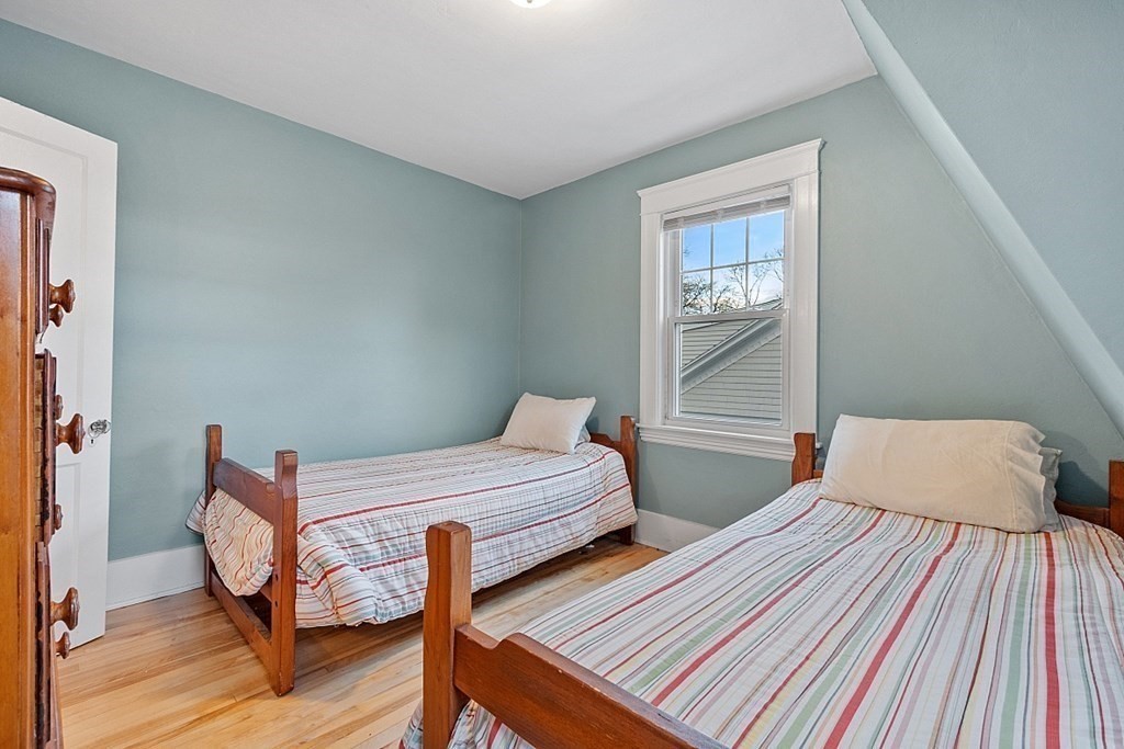 31 Barnard Rd, Worcester, MA Photo #29