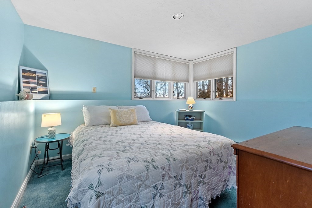 31 Barnard Rd, Worcester, MA Photo #21