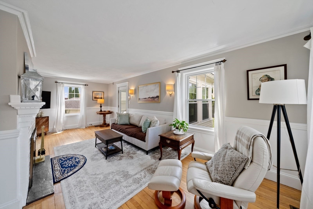1111 Brook Rd