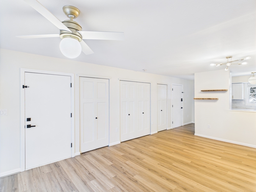 375 Aiken Ave 9