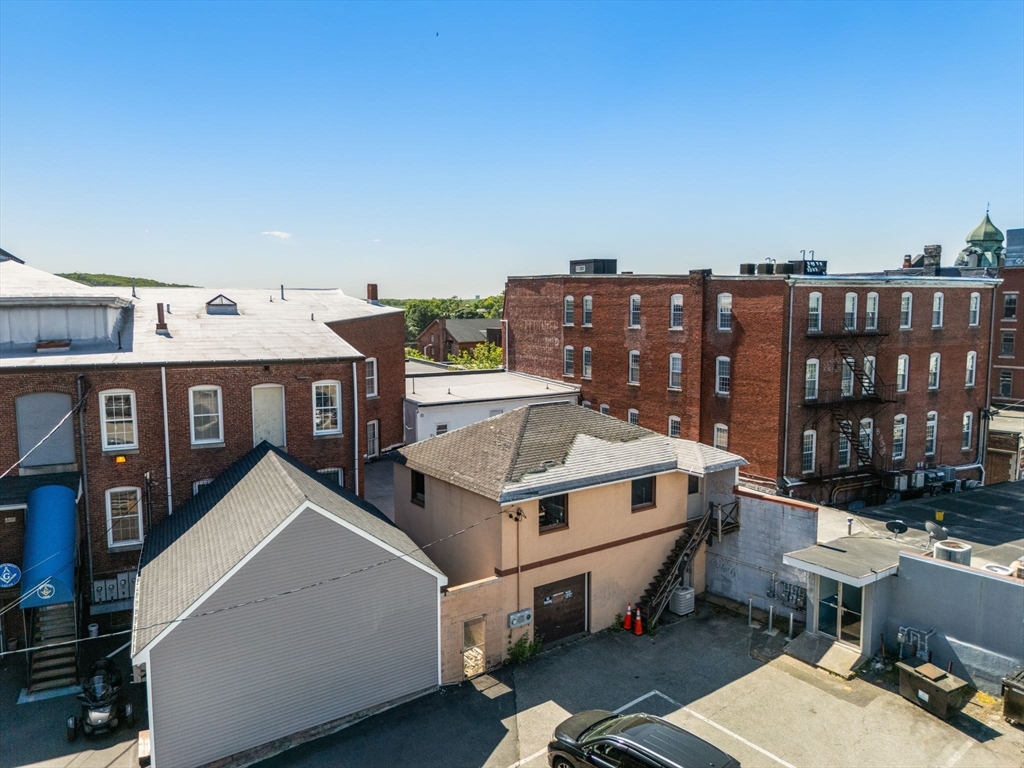 165-R Main St