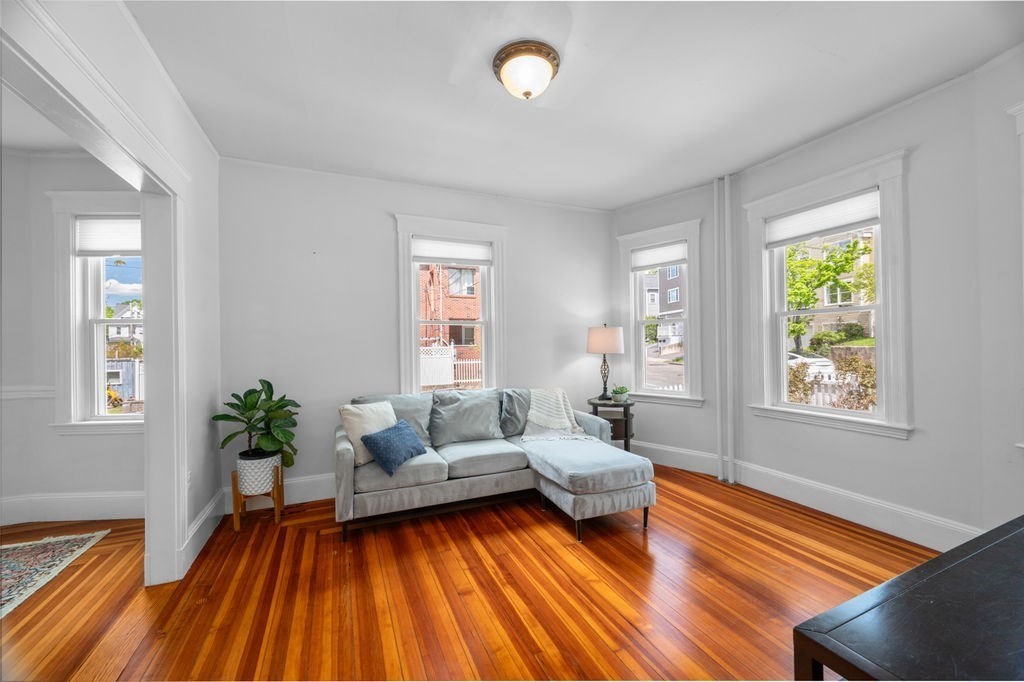 16 Charles St #A, Watertown, MA Photo #9