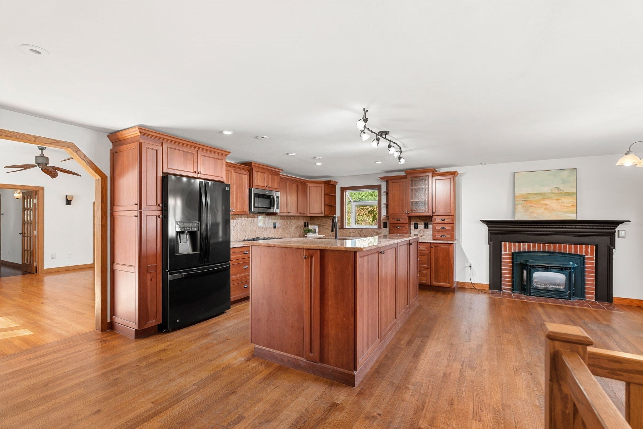 6 Turnbuckle Ln, Tyngsborough, MA, 6 Turnbuckle Ln, Tyngsborough, MA Photo #6