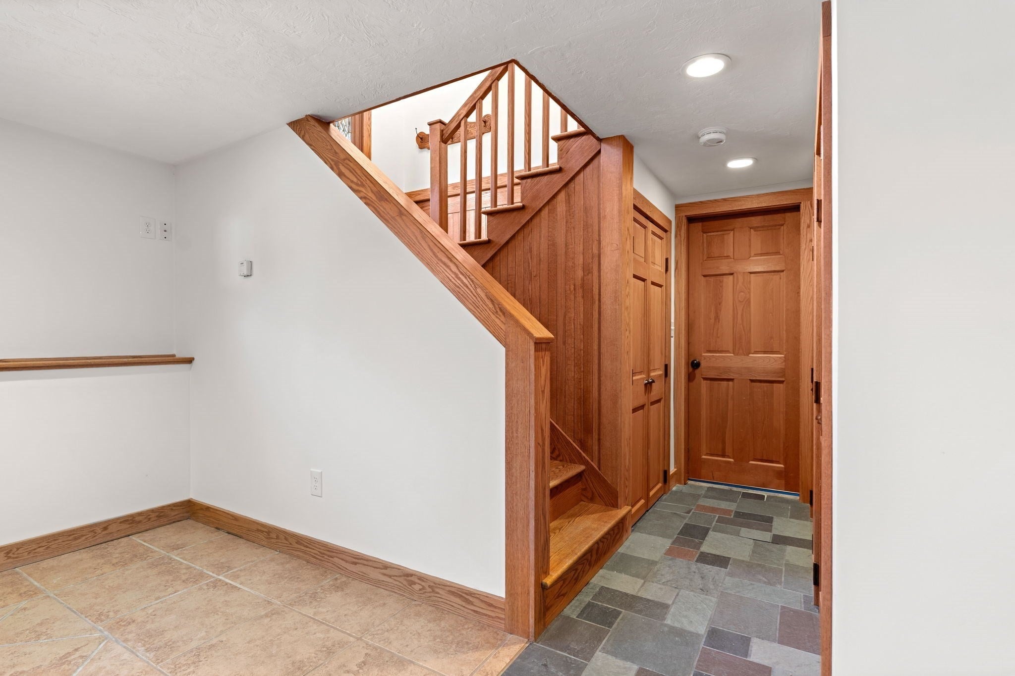 6 Turnbuckle Ln, Tyngsborough, MA, 6 Turnbuckle Ln, Tyngsborough, MA Photo #23