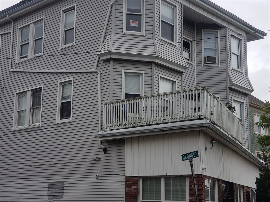 887-891 Brock Ave