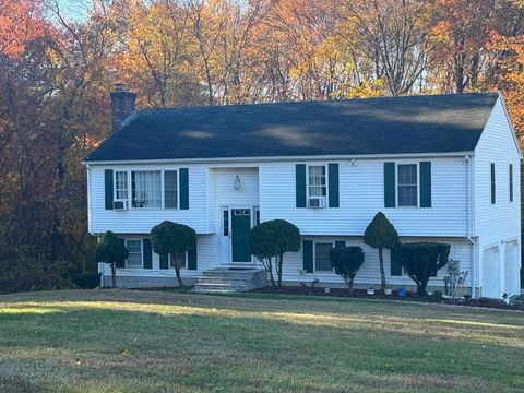 97 E Street Ext Milford MA 01757