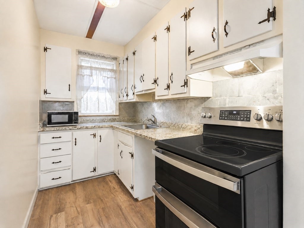 30-32 Spruce ST, Lawrence, MA, 30-32 Spruce ST, Lawrence, MA Photo #6