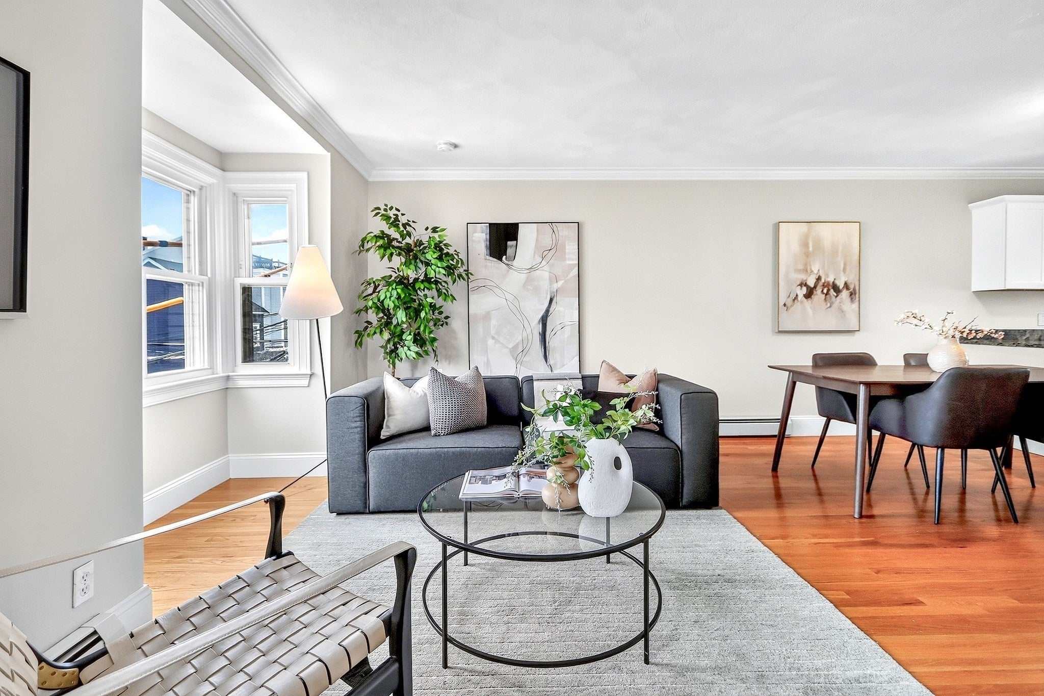 139 W 6th St 2