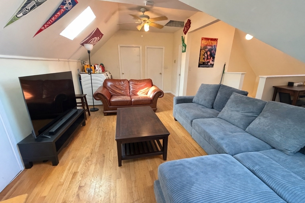 1 Sachem St., 3