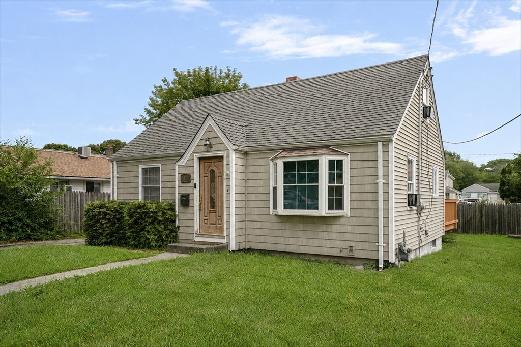 10 Sidney Ave, Swansea, MA, 10 Sidney Ave, Swansea, MA Photo #2