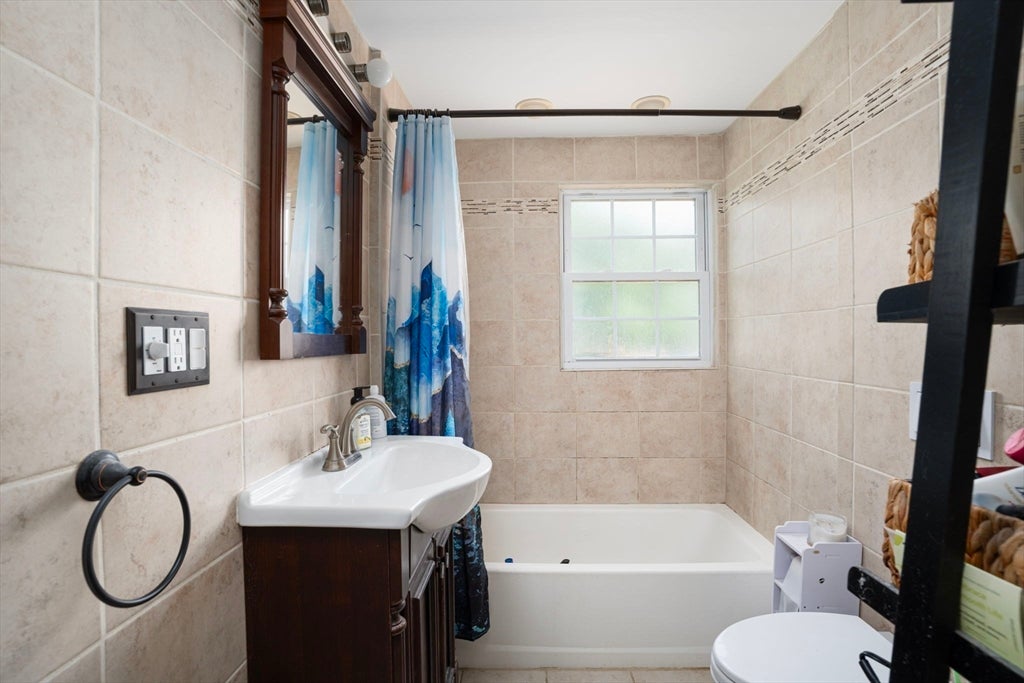 10 Sidney Ave, Swansea, MA, 10 Sidney Ave, Swansea, MA Photo #22