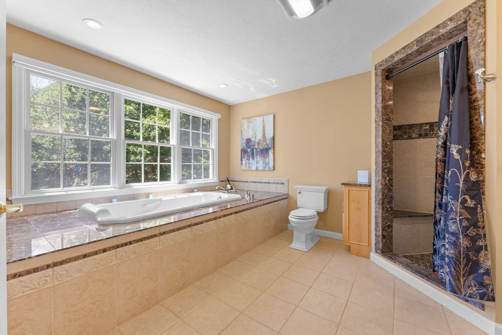 18 Crystal Hill Ter, Westwood, MA, 18 Crystal Hill Ter, Westwood, MA Photo #20