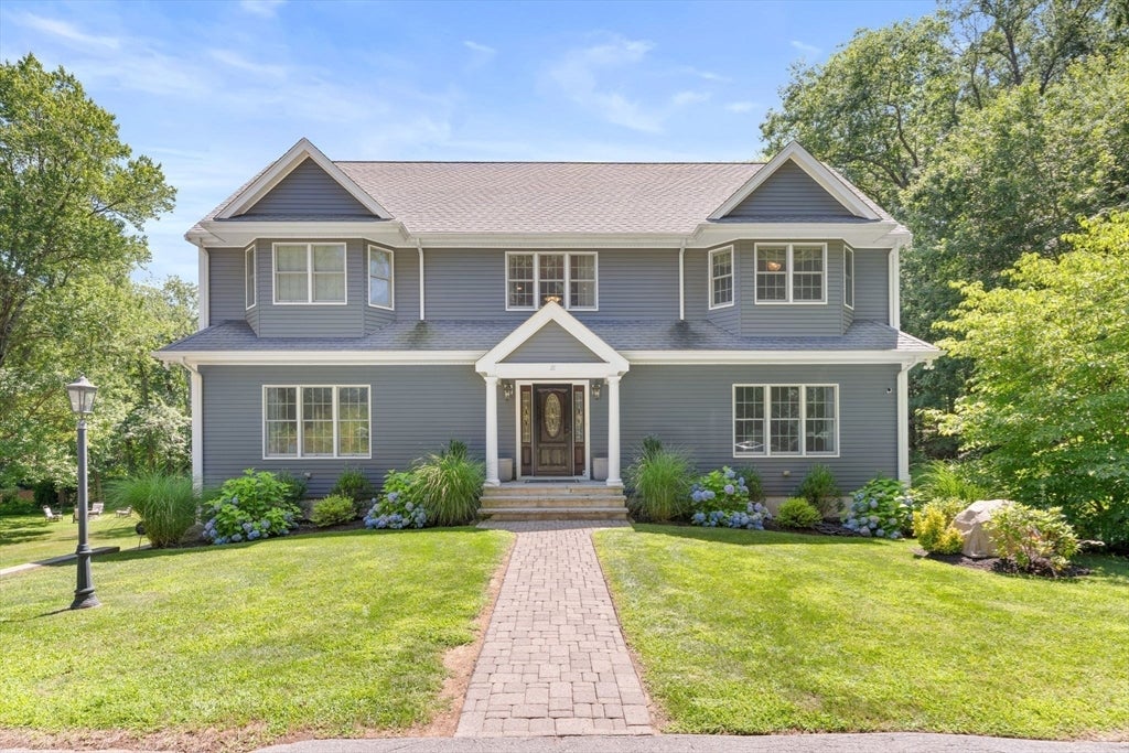 18 Crystal Hill Ter, Westwood, MA, 18 Crystal Hill Ter, Westwood, MA Photo #2
