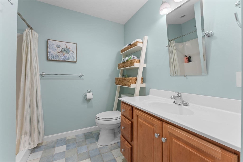 18 Crystal Hill Ter, Westwood, MA, 18 Crystal Hill Ter, Westwood, MA Photo #32