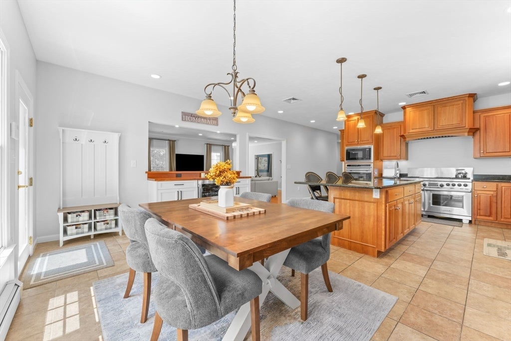 18 Crystal Hill Ter, Westwood, MA, 18 Crystal Hill Ter, Westwood, MA Photo #11