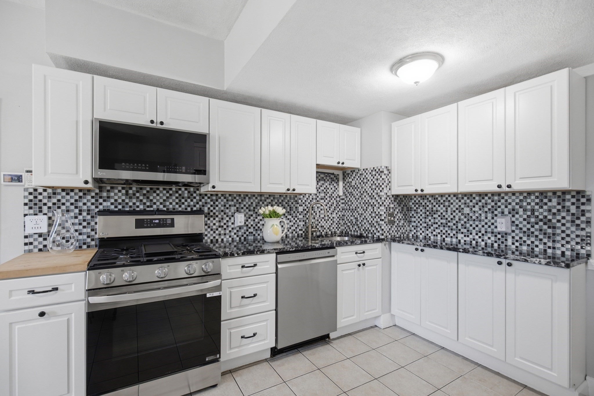 24 Mague Avenue 24