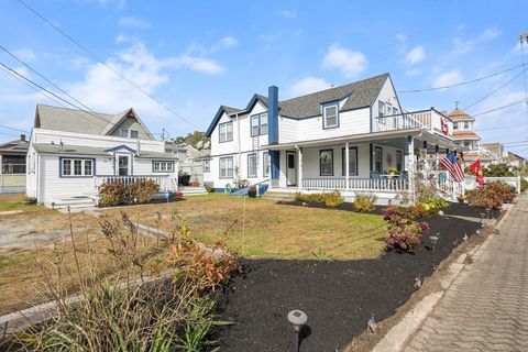 51-53 W Central Ave Wareham MA 02571