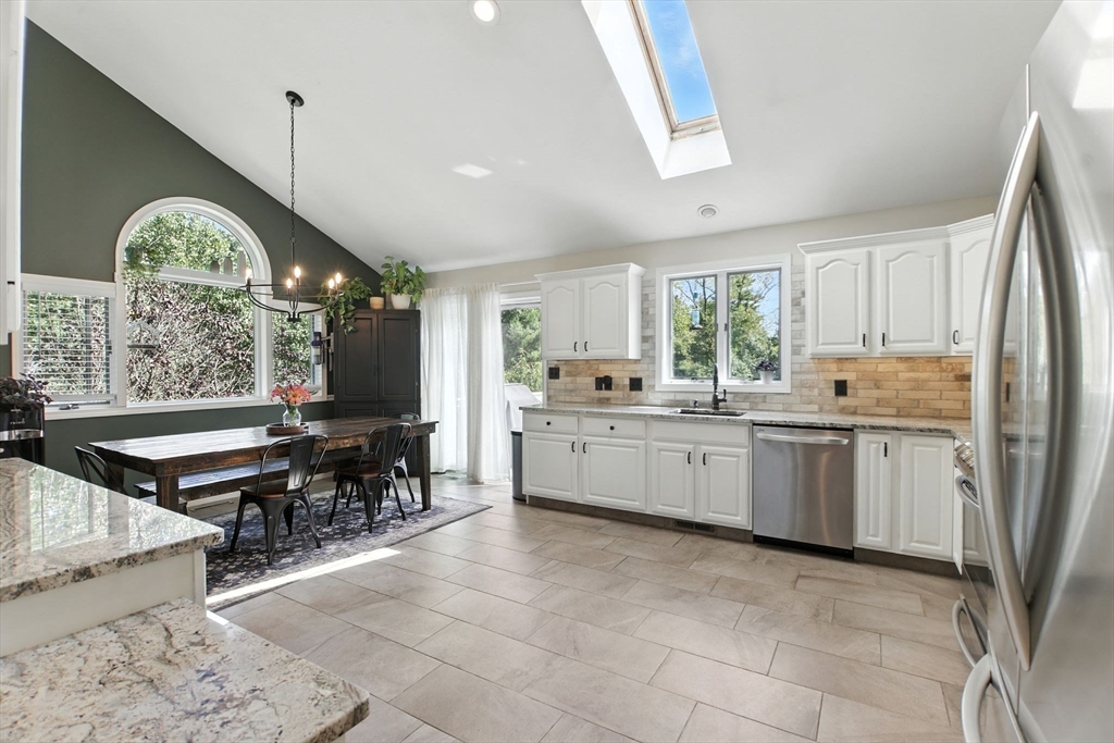 162 Honey Pot Rd