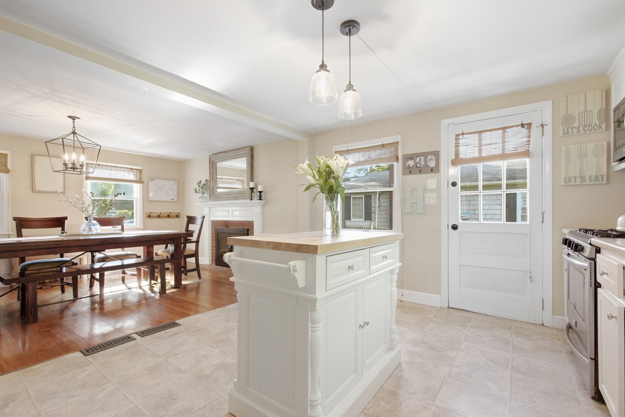 27 Pickering Street, Danvers, MA, 27 Pickering Street, Danvers, MA Photo #4