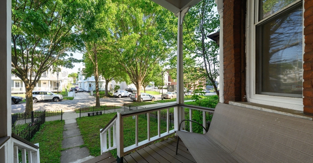 200 Walnut St 200