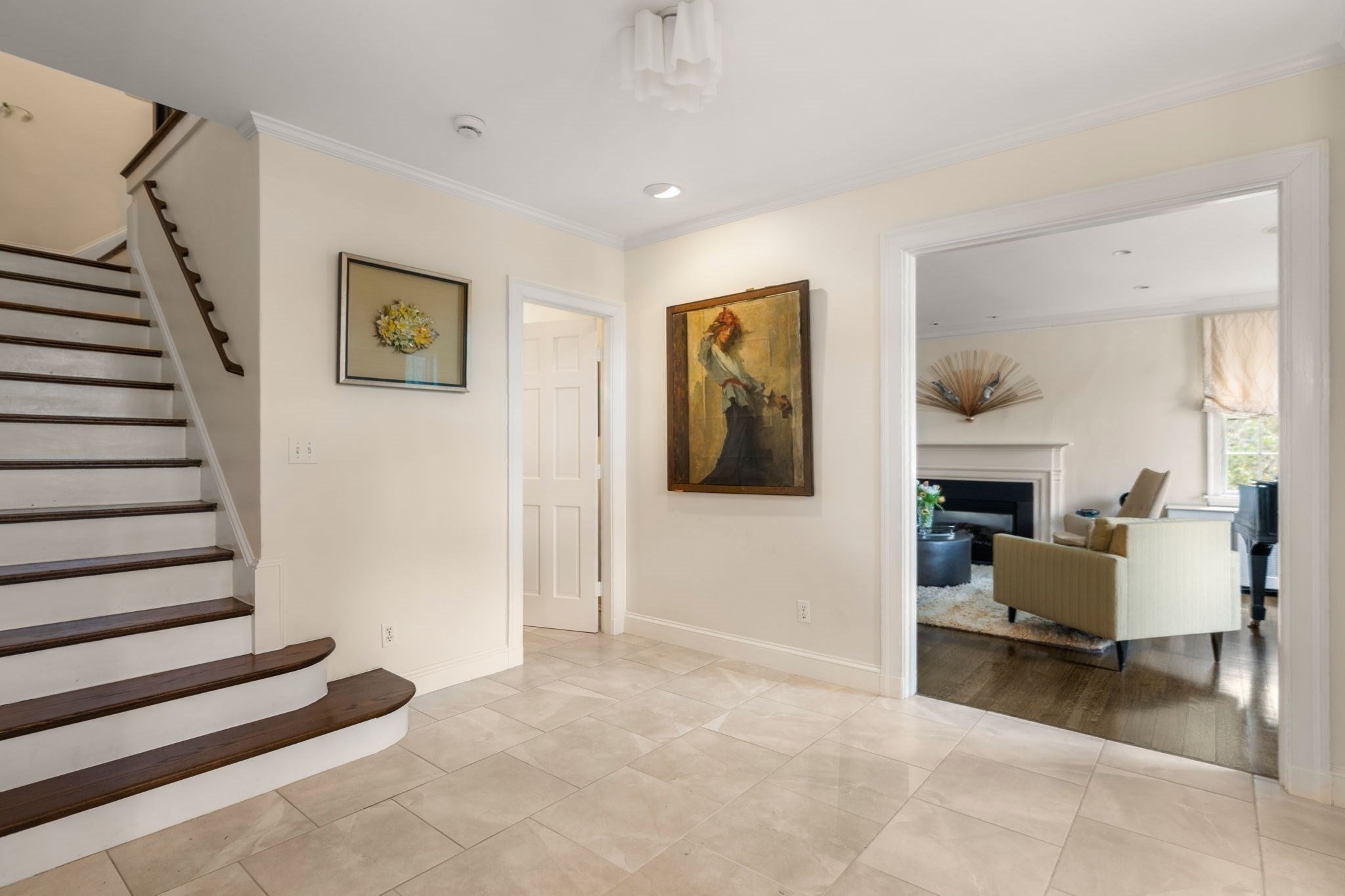 140 Dudley St, Brookline MA 02445