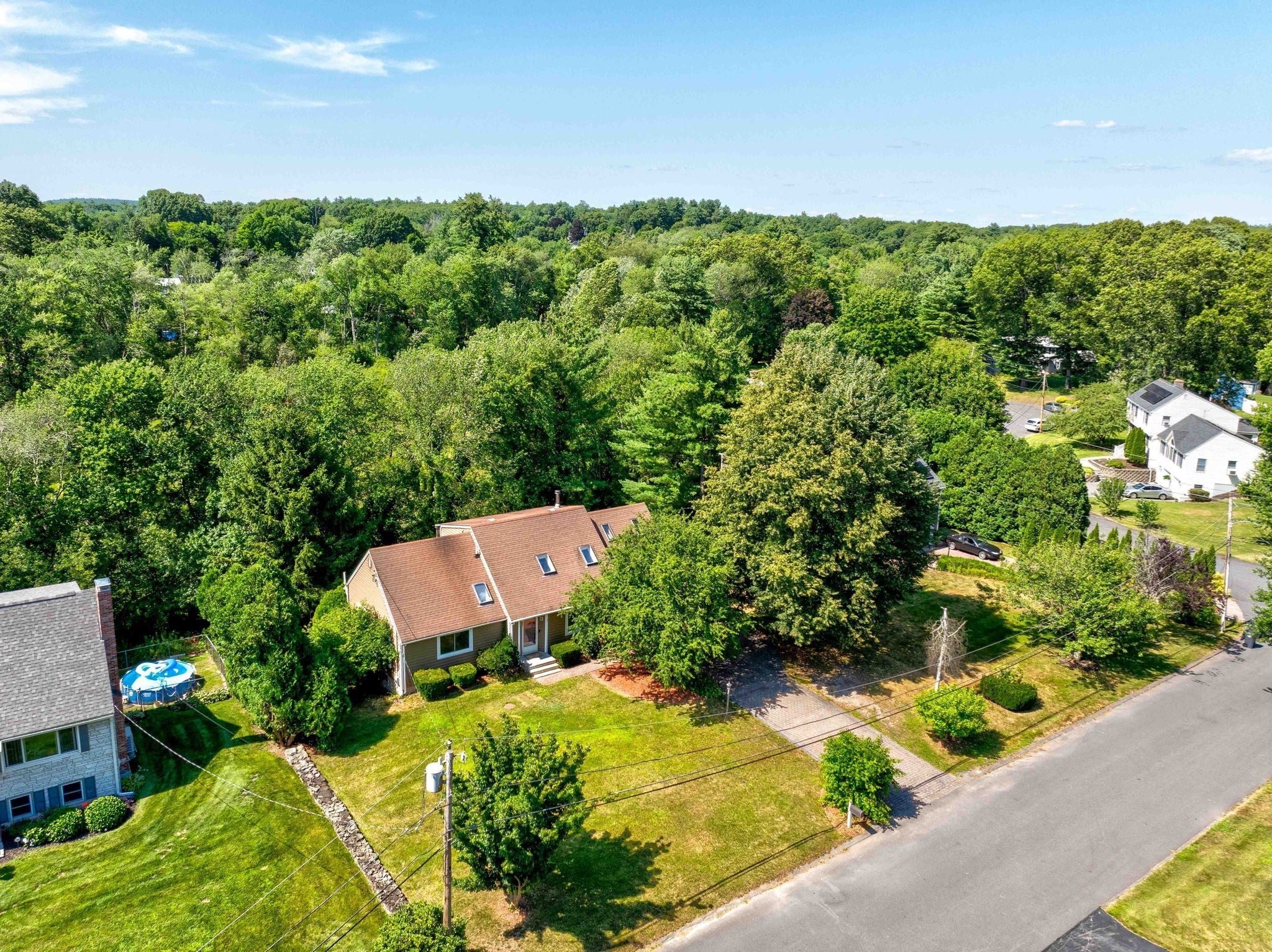 7 Oxyoke Dr, Methuen, MA Photo #1