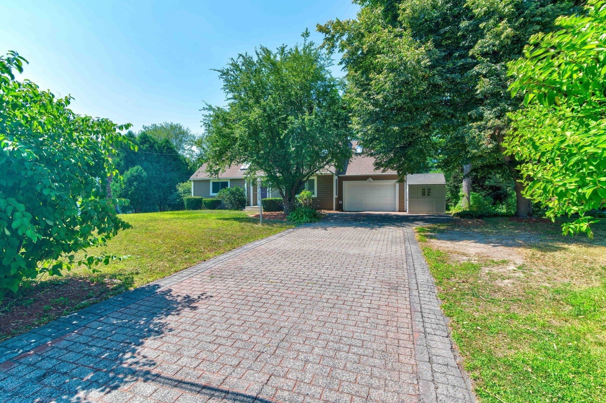 7 Oxyoke Dr, Methuen, MA Photo #3