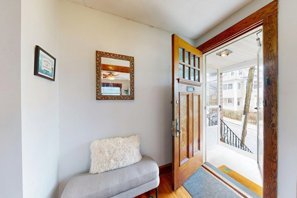 11 Sterling St, Somerville, MA Photo #3