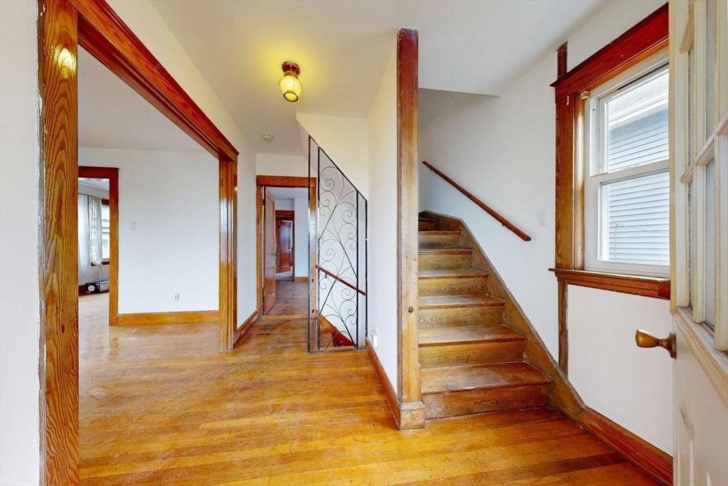 11 Sterling St, Somerville, MA Photo #29