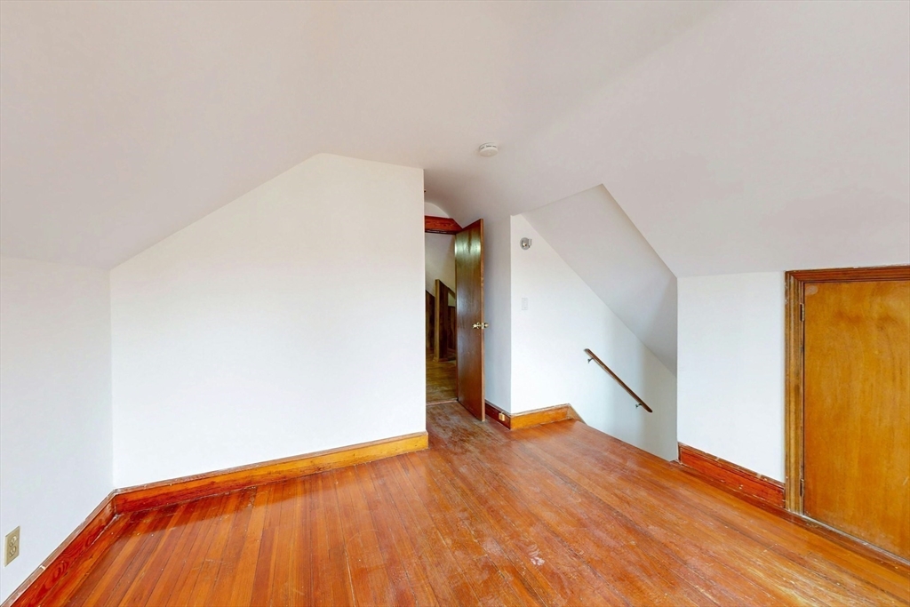 11 Sterling St, Somerville, MA Photo #31