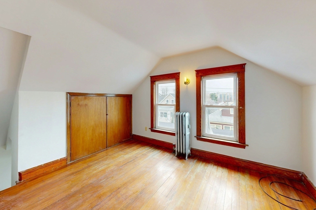 11 Sterling St, Somerville, MA Photo #32