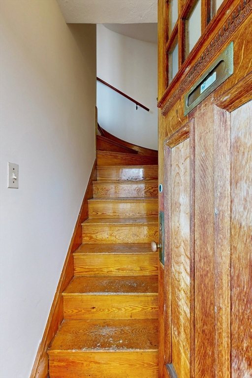 11 Sterling St, Somerville, MA Photo #30