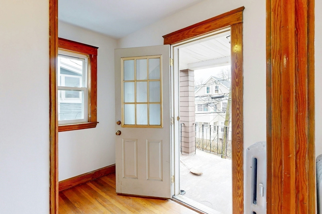 11 Sterling St, Somerville, MA Photo #27